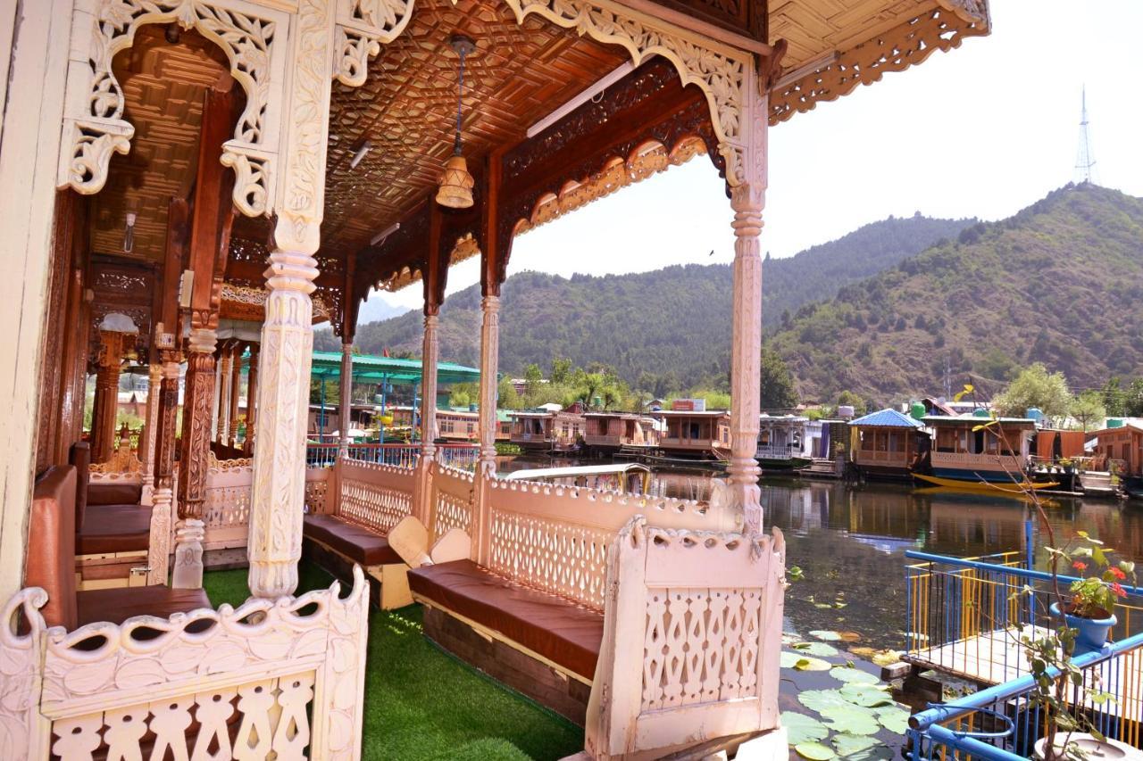 Heritage Shreen Houseboat Srinagar  Exterior photo